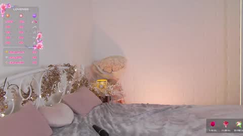 Snapshot of _noell_ chatting on 12, 1, 2025 Vivian online show from 12, 1, 2025