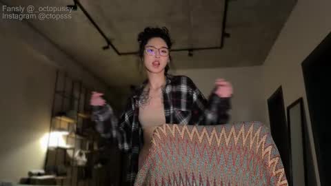 Mikayla online show from 27, 2, 2026