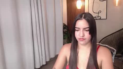 Snapshot of _olivia_fox_ chatting on 8, 1, 2026 Olivia online show from 8, 1, 2026