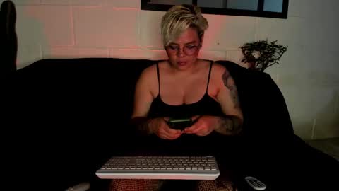 Snapshot of _paradissela chatting on 3, 2, 2026 GAIA online show from 3, 2, 2026