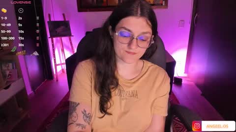 Snapshot of _peach__ chatting on 29, 1, 2025 violeta ig online show from 29, 1, 2025