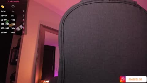 Snapshot of _peach__ chatting on 19, 2, 2025 violeta ig online show from 19, 2, 2025