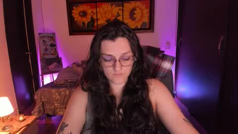 Snapshot of _peach__ chatting on 21, 9, 2025 violeta ig online show from 21, 9, 2025