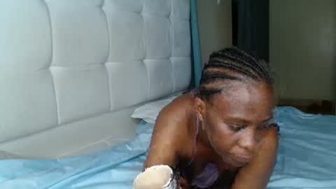 Peach online show from 2, 12, 2025