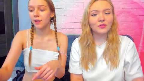 _prettybaby_ online show from 16, 12, 2025