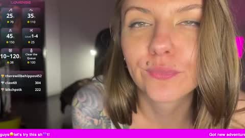  HADLY today day-off see u online 0112  online show from 27, 12, 2024