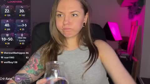  HADLY today day-off see u online 0112  online show from 6, 1, 2025