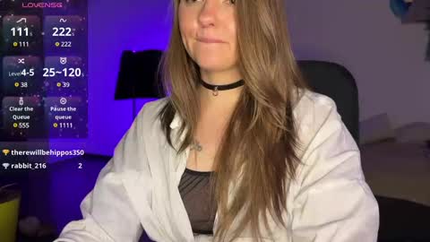  HADLY today day-off see u online 0112  online show from 3, 2, 2025