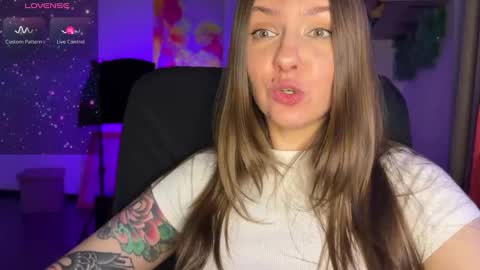  HADLY today day-off see u online 0112  online show from 12, 2, 2025