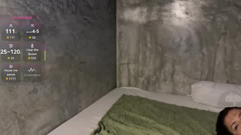  HADLY today day-off see u online 0112  online show from 14, 11, 2025