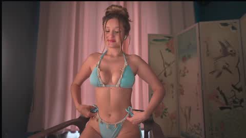 Snapshot of _protea chatting on 15, 10, 2025 Eva online show from 15, 10, 2025