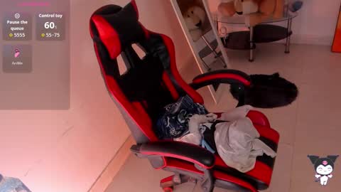 Snapshot of _rachell1 chatting on 22, 10, 2025 Stefany online show from 22, 10, 2025