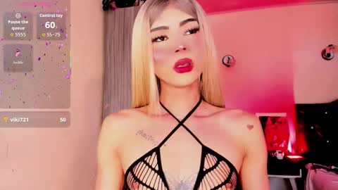 Snapshot of _rosedewitt_ chatting on 25, 3, 2026 Rose De Witt online show from 25, 3, 2026