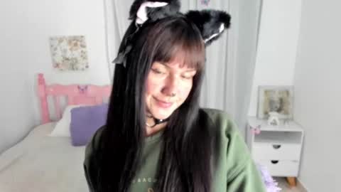 veronik independent model  online show from 1, 11, 2025