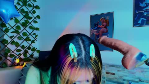 Snapshot of _sakura_sweet chatting on 10, 9, 2025 Zacura online show from 10, 9, 2025