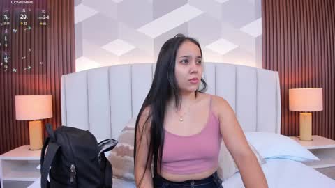 Antonella  online show from 17, 1, 2025