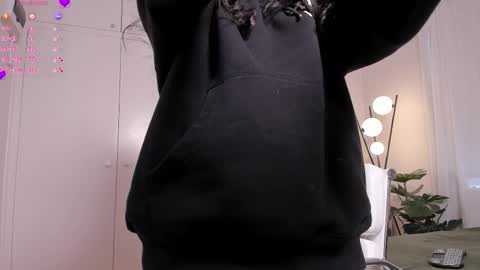 Sandyy online show from 21, 9, 2025