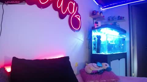  SantaLove  online show from 5, 12, 2024