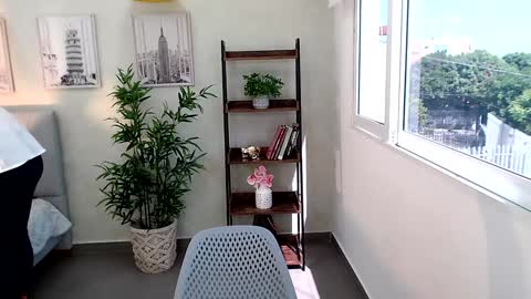 Sassy Girl online show from 23, 1, 2025