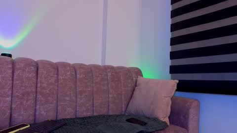 Scarlett online show from 10, 3, 2026