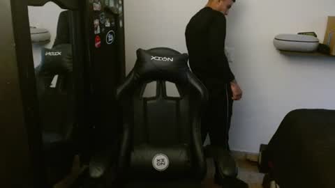 Snapshot of _schnnneider_ chatting on 19, 6, 2026 SCHNEIDER online show from 19, 6, 2026