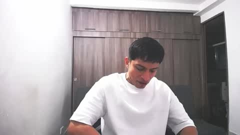 Juan Pablo-independent model online show from 29, 3, 2026