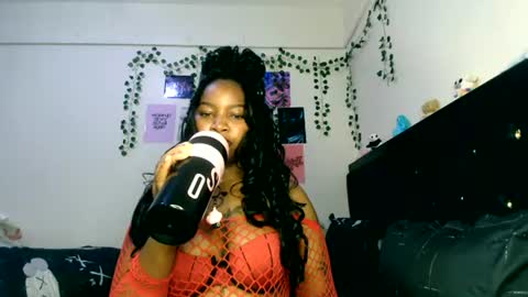 _sexysquirter online show from 30, 6, 2026