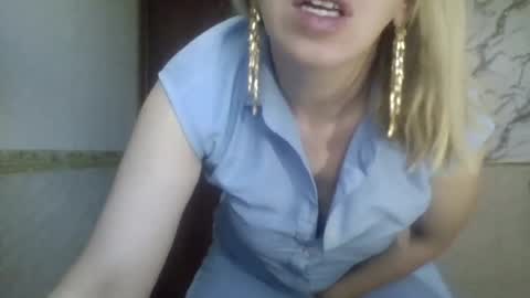 Snapshot of _sexyxsveta_ chatting on 5, 7, 2026 SexyXSveta online show from 5, 7, 2026