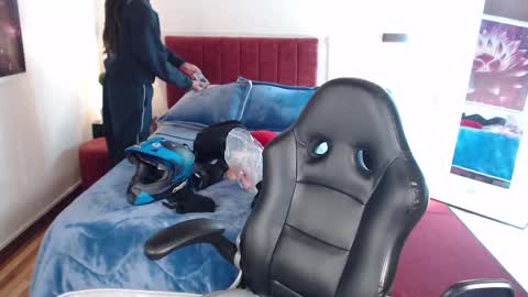 _sharlotte777 online show from 22, 2, 2025