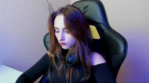 Snapshot of _silverdream chatting on 9, 1, 2025 _silverdream online show from 9, 1, 2025