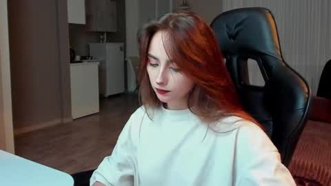 Snapshot of _silverdream chatting on 14, 2, 2025 _silverdream online show from 14, 2, 2025