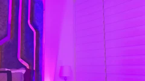_silvia_vega_ online show from 1, 6, 2026