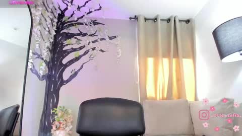 Snapshot of _sofia_cruz chatting on 4, 6, 2026 640 200 online show from 4, 6, 2026