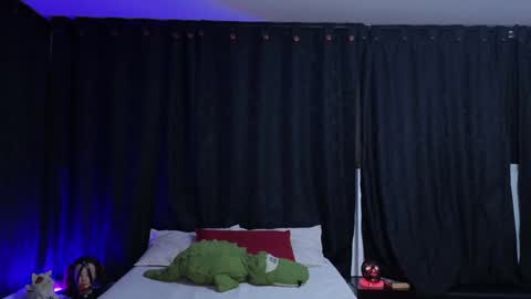 Snapshot of _sofiapink chatting on 2, 12, 2024 Sofia online show from 2, 12, 2024