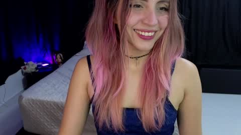 Snapshot of _sofiapink chatting on 12, 12, 2024 Sofia online show from 12, 12, 2024