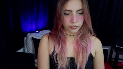 Snapshot of _sofiapink chatting on 15, 12, 2024 Sofia online show from 15, 12, 2024