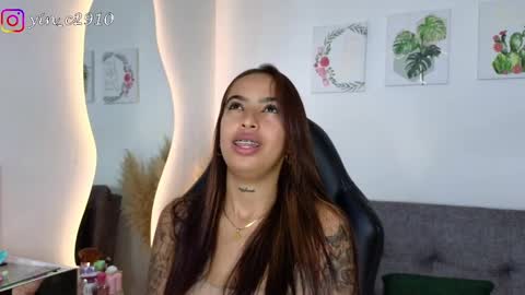 Snapshot of _sophiebrown__ chatting on 11, 1, 2025 Andrea  The Next Stream  Wednesday online show from 11, 1, 2025