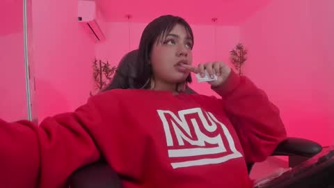 V E N U S online show from 16, 12, 2024