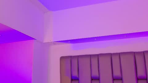 Snapshot of _sowy_venus_ chatting on 11, 6, 2026 V E N U S online show from 11, 6, 2026