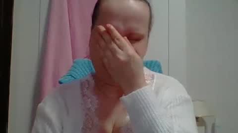 Melisa online show from 15, 2, 2025