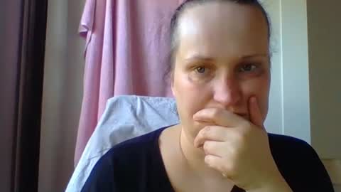 Melisa online show from 8, 3, 2025