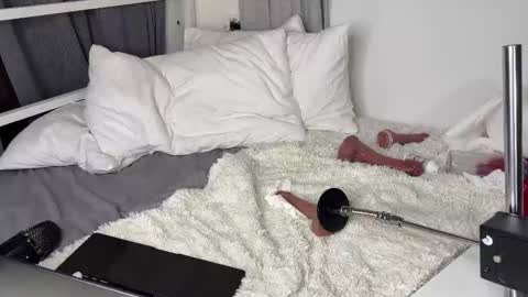 _stacymoon online show from 28, 2, 2026