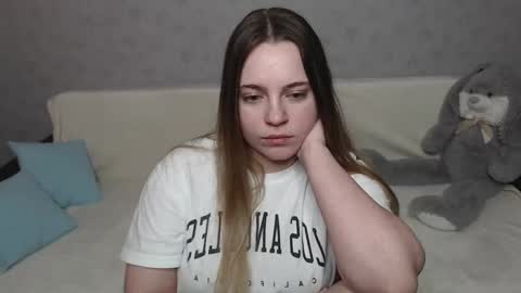 Snapshot of _sweet_lana_ chatting on 6, 3, 2025 Lana online show from 6, 3, 2025