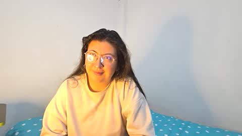 Snapshot of _sweet_melodyy chatting on 10, 3, 2026 _sweet_melodyy online show from 10, 3, 2026