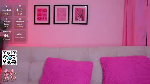Snapshot of _sweet_vict0ria1 chatting on 25, 6, 2026 0900 p.m a 0500 a.m Colombia time UTC -5 online show from 25, 6, 2026