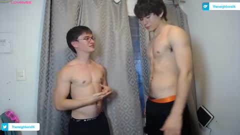 Snapshot of _the_neighbors chatting on 18, 6, 2026 Scot y Patrick online show from 18, 6, 2026