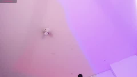 Tifany online show from 1, 2, 2025