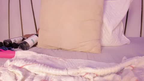 Rousse  online show from 3, 2, 2025