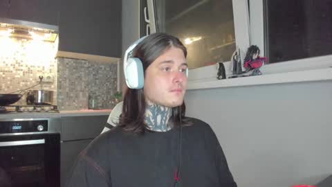 _torfin_ online show from 6, 3, 2025