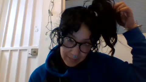 _tutti_frutti_ online show from 21, 1, 2025